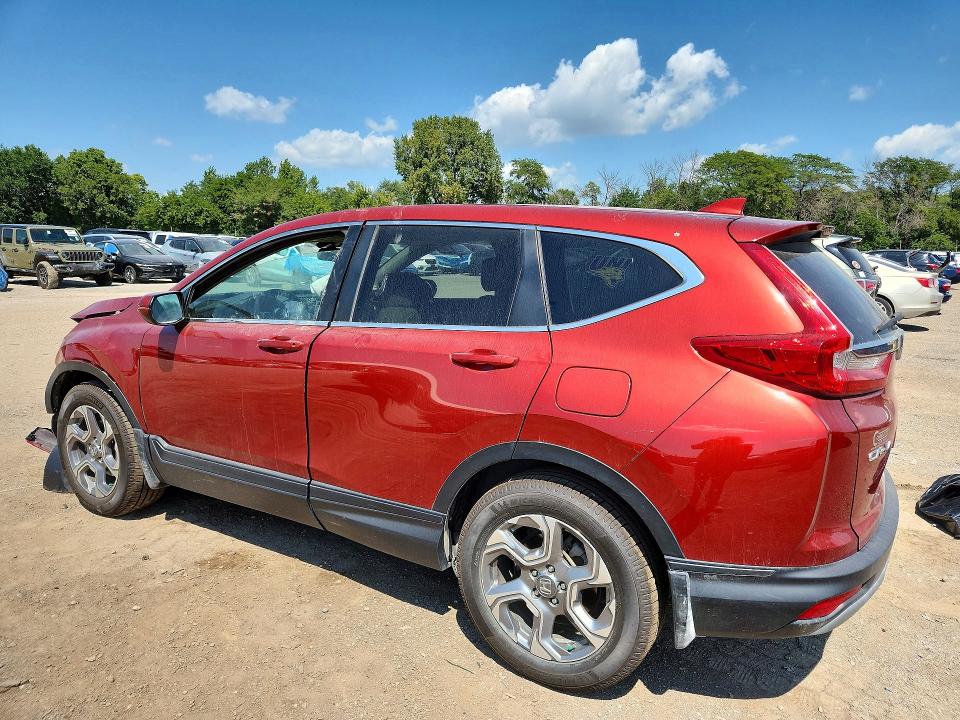 Photo 2 from auction – 2018 HONDA CR-V with VIN 2HKRW2H87JH654039