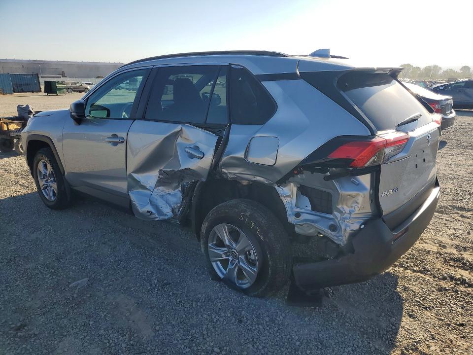Photo 2 from auction – 2025 TOYOTA RAV4 with VIN 2T3LWRFV3SW265593