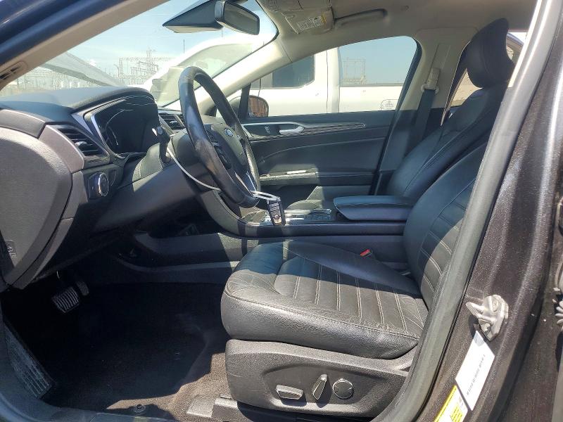 Photo 7 from auction – 2017 FORD FUSION with VIN 3FA6P0PU6HR379473