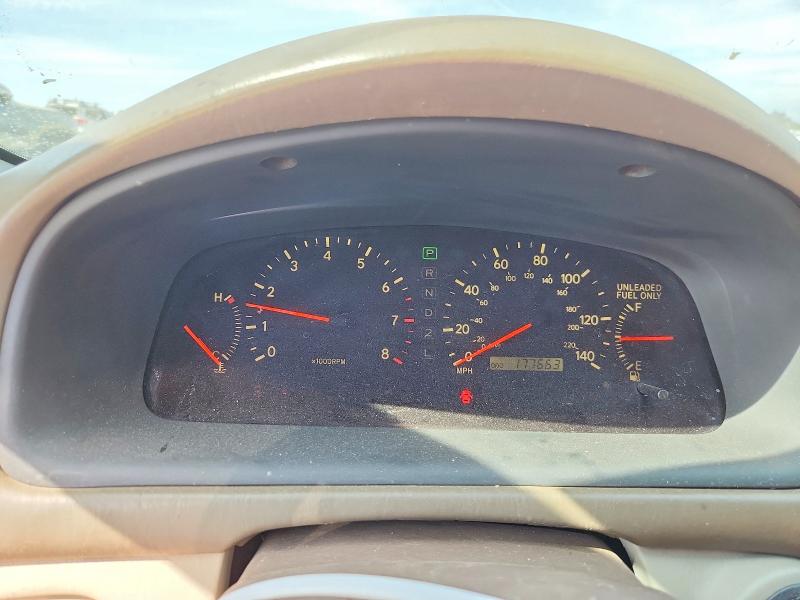Photo 9 from auction – 1999 LEXUS ES with VIN JT8BF28G1X5056142