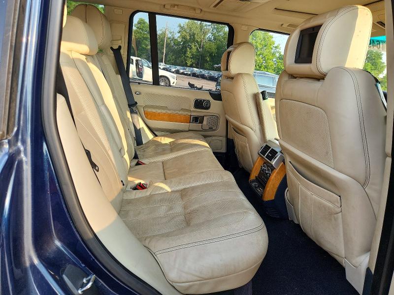 Photo 11 from auction – 2011 LAND ROVER RANGE ROVER with VIN SALMP1E43BA330705
