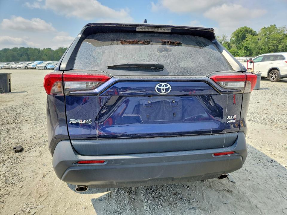 Photo 6 from auction – 2023 TOYOTA RAV4 with VIN 2T3P1RFVXPW340877