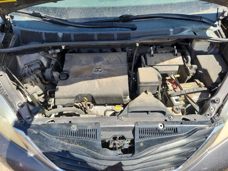Photo 12 from auction – 2011 TOYOTA SIENNA with VIN 5TDKK3DC5BS037036