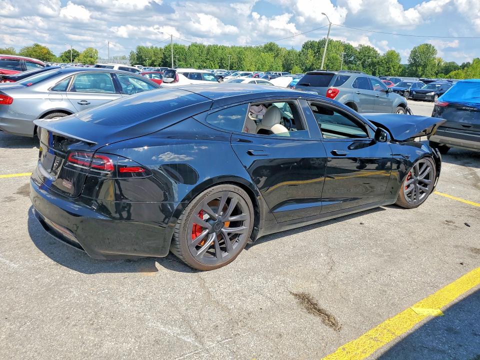 Photo 3 from auction – 2023 TESLA MODEL S with VIN 5YJSA1E6XPF522008