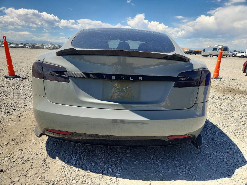 Фото 6 с аукциона – 2018 TESLA MODEL S с VIN 5YJSA1E46JF263202