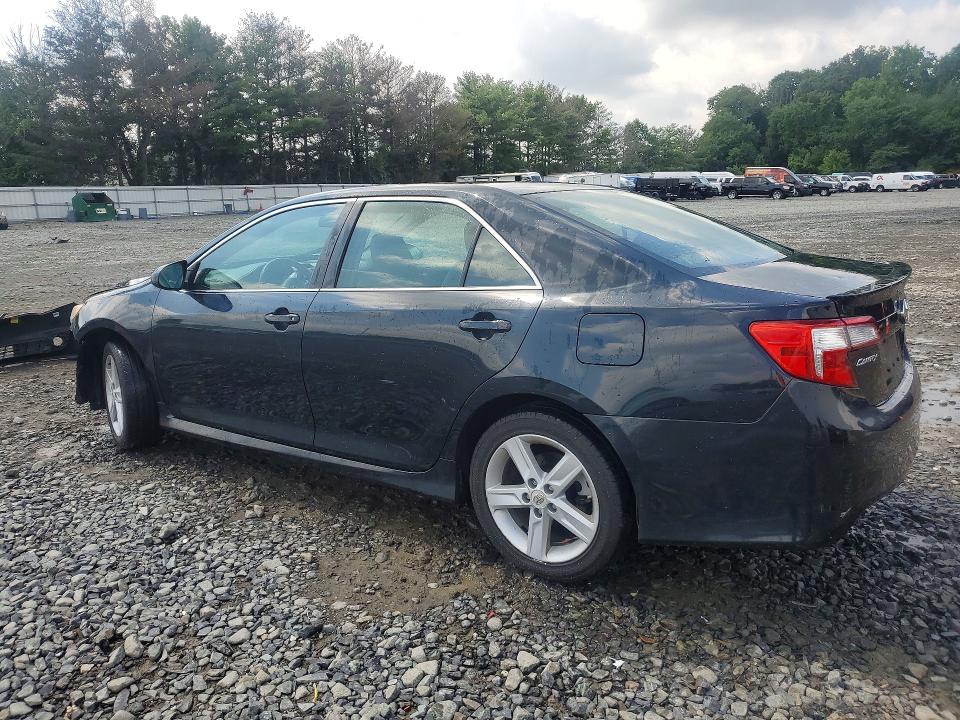 Фото 2 с аукциона – 2012 TOYOTA CAMRY с VIN 4T1BF1FK9CU077836