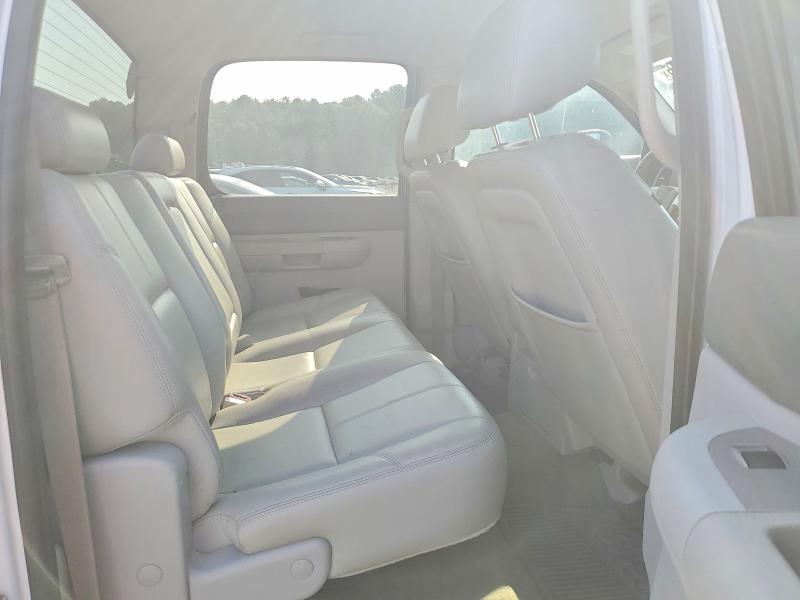 Photo 10 from auction – 2010 GMC SIERRA with VIN 3GTRCVE00AG182249