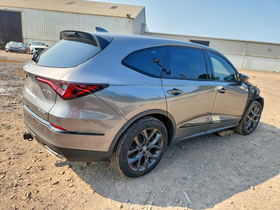 Photo 3 from auction – 2022 ACURA MDX with VIN 5J8YE1H00NL016351