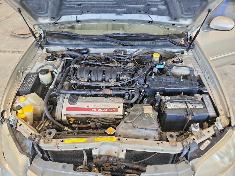 Photo 11 from auction – 2001 NISSAN MAXIMA with VIN JN1CA31D61T606659