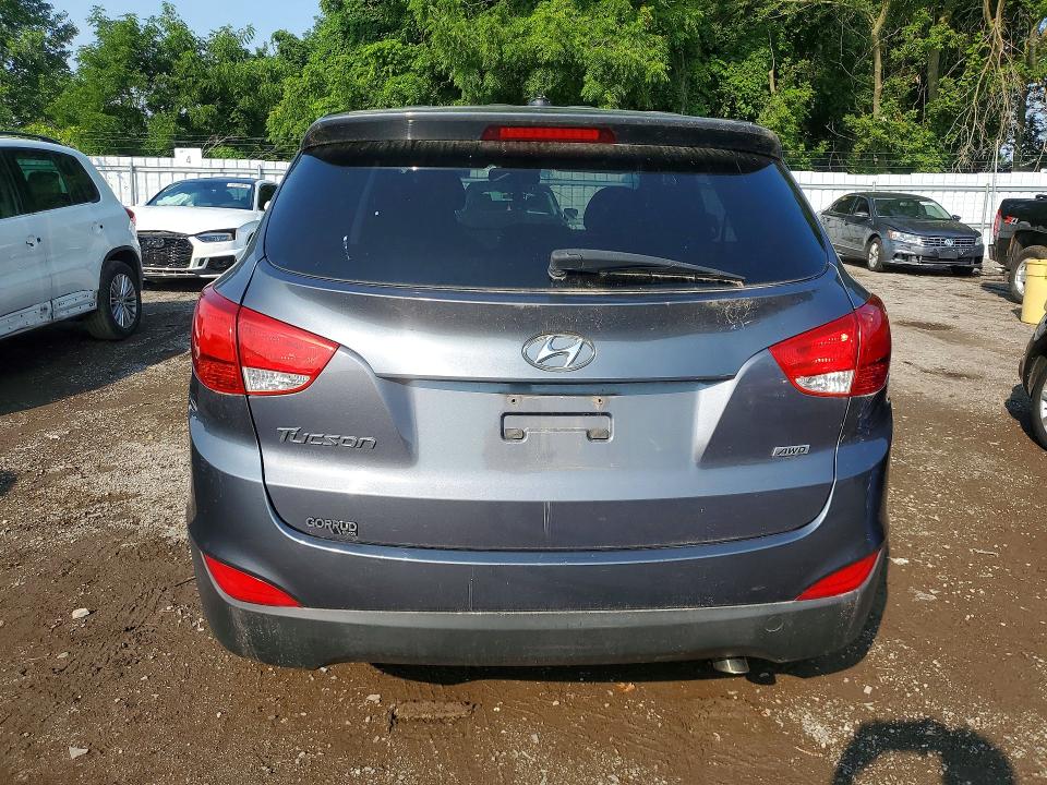 Photo 6 from auction – 2015 HYUNDAI TUCSON with VIN KM8JTCAF7FU084301