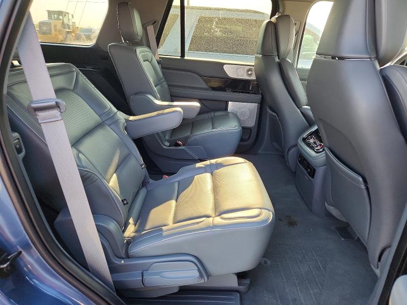 Photo 11 from auction – 2019 LINCOLN NAVIGATOR with VIN 5LMJJ2LT1KEL08103