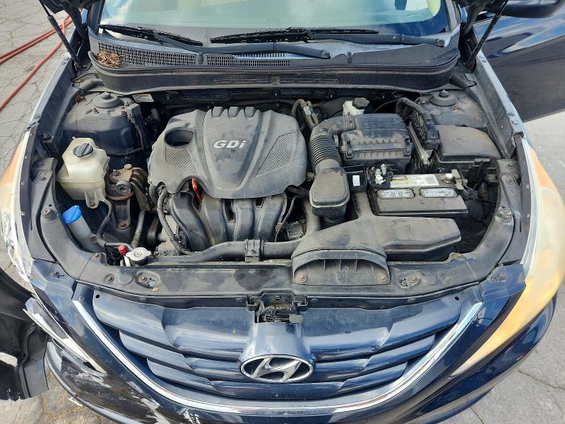 Photo 11 from auction – 2012 HYUNDAI SONATA with VIN 5NPEB4AC3CH418852