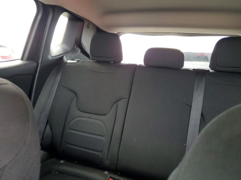 Photo 10 from auction – 2018 JEEP RENEGADE with VIN ZACCJBBB4JPH39145