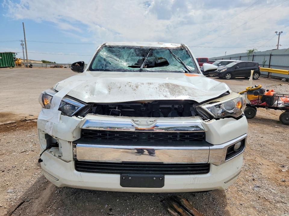 Photo 5 from auction – 2014 TOYOTA 4RUNNER with VIN JTEZU5JR0E5070061