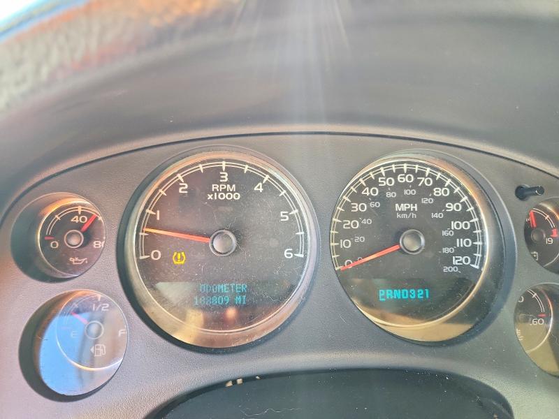 Zdjęcie 9 z aukcji – 2007 CHEVROLET SUBURBAN z VIN 3GNFK16397G217037