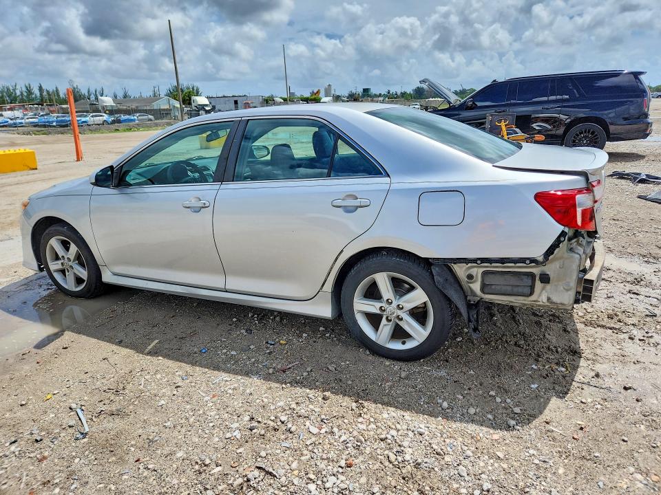 Photo 2 from auction – 2013 TOYOTA CAMRY with VIN 4T1BF1FK1DU226628