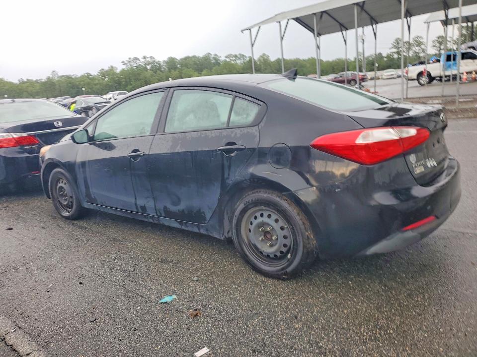 Photo 2 from auction – 2015 KIA FORTE with VIN KNAFK4A67F5378114
