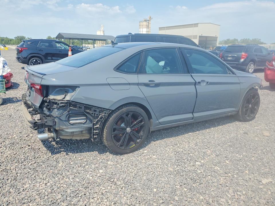 Photo 3 from auction – 2021 VOLKSWAGEN JETTA with VIN 3VW6T7BU9MM042175