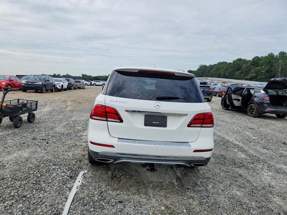 Photo 6 from auction – 2016 MERCEDES-BENZ GLE with VIN 4JGDA5JB1GA799136