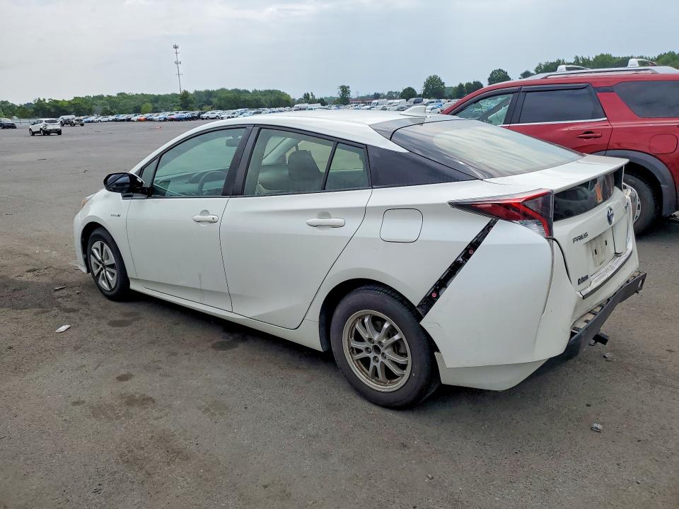 Photo 2 from auction – 2016 TOYOTA PRIUS with VIN JTDKARFU8G3006691