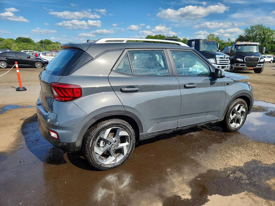 Photo 3 from auction – 2026 HYUNDAI VENUE with VIN KMHRC8A3XTU454836