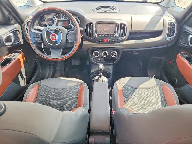 Photo 8 from auction – 2014 FIAT 500L with VIN ZFBCFADH1EZ009734