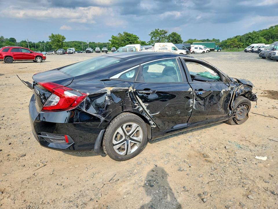 Zdjęcie 3 z aukcji – 2017 HONDA CIVIC z VIN 19XFC2F51HE206169