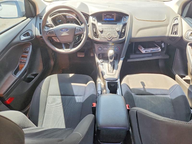 Photo 8 from auction – 2016 FORD FOCUS with VIN 1FADP3F20GL352890