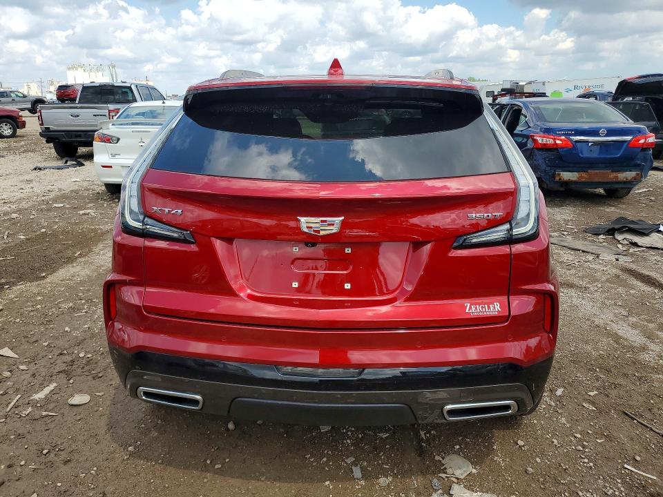 Photo 6 from auction – 2024 CADILLAC XT4 with VIN 1GYFZER4XRF140385