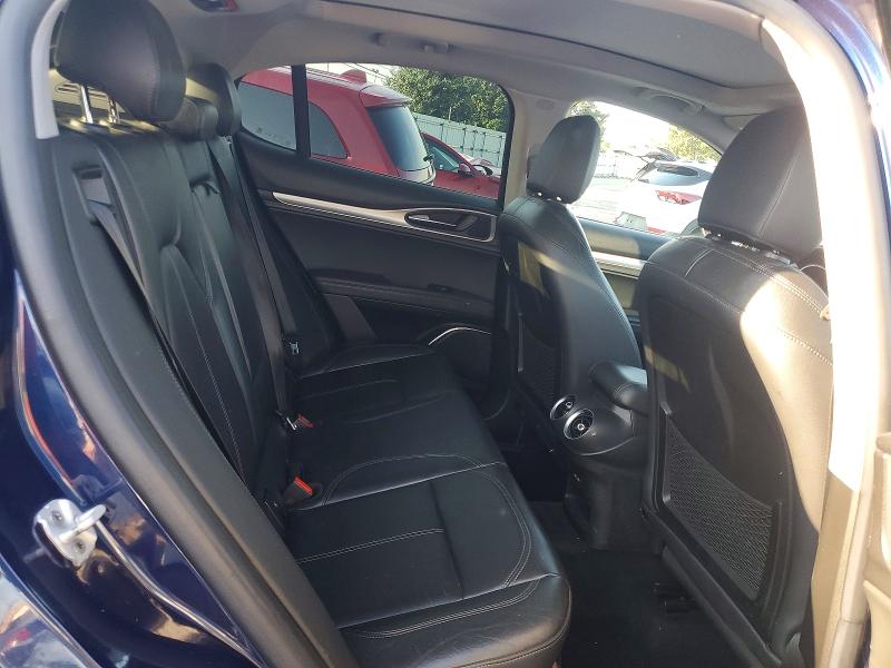 Photo 11 from auction – 2018 ALFA ROMEO STELVIO with VIN ZASFAKPN0J7B69357