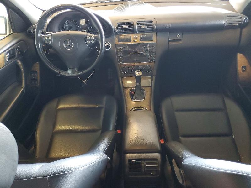 Photo 8 from auction – 2007 MERCEDES-BENZ C with VIN WDBRF52H17A934516