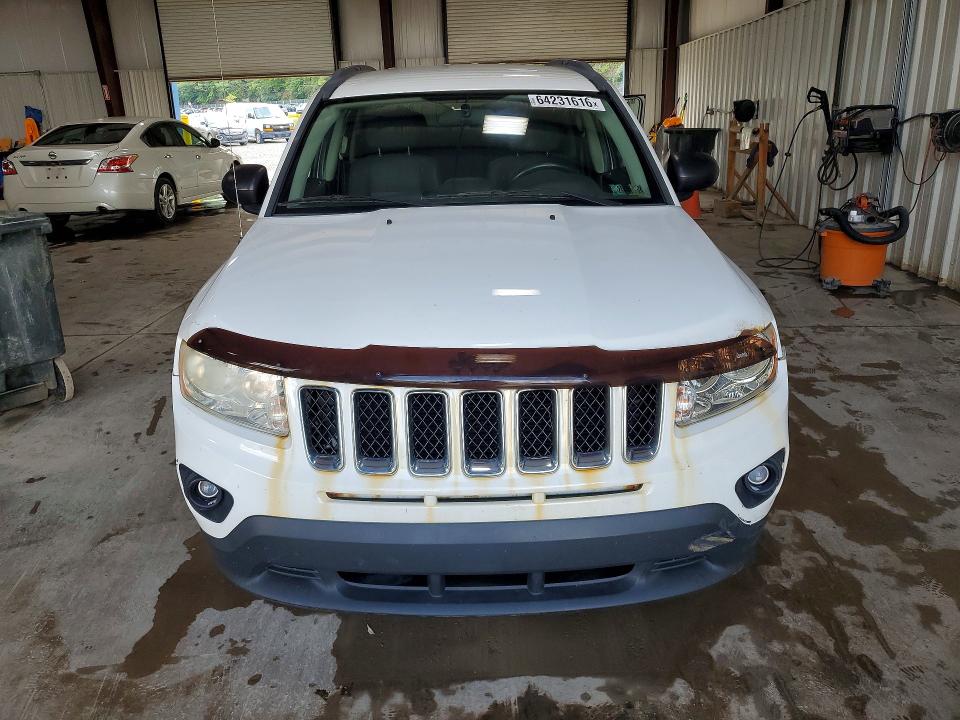 Photo 5 from auction – 2012 JEEP COMPASS with VIN 1C4NJDEB1CD625945