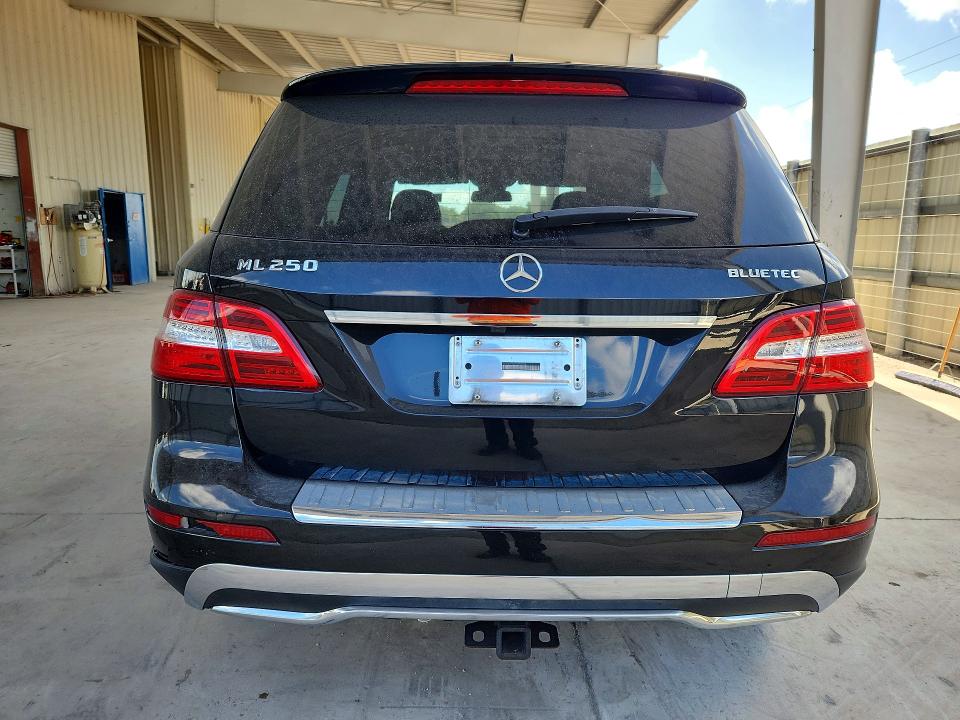 Photo 6 from auction – 2015 MERCEDES-BENZ ML with VIN 4JGDA0EB4FA555394