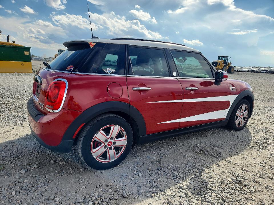 Photo 3 from auction – 2016 MINI COOPER with VIN WMWXU1C55G2D09901