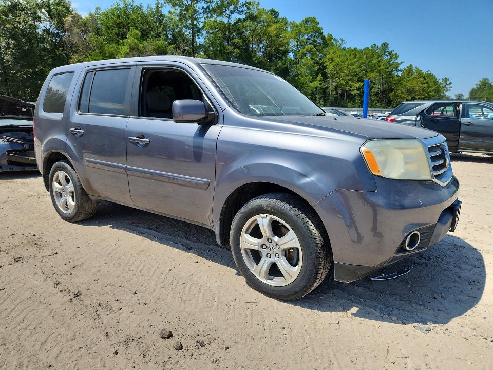 Photo 4 from auction – 2014 HONDA PILOT with VIN 5FNYF3H48EB015543