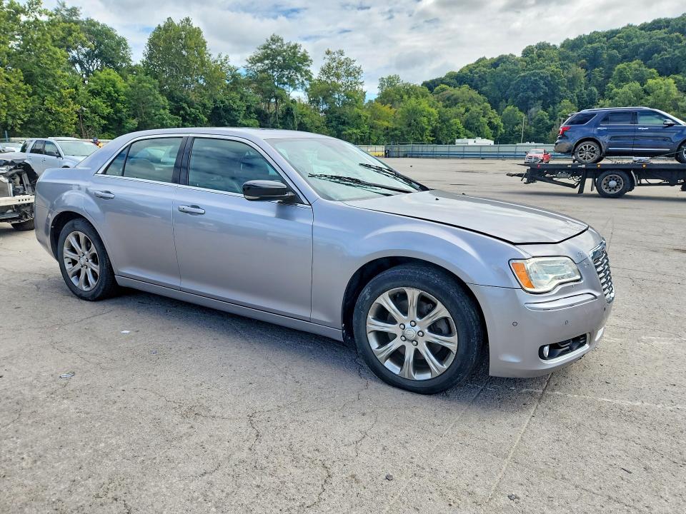 Foto 4 de la subasta – 2013 CHRYSLER 300 con VIN 2C3CCAGT7DH603656