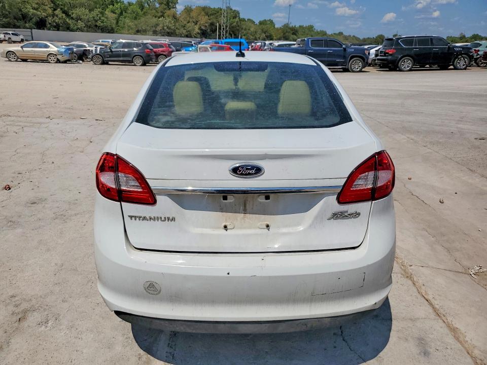 Photo 6 from auction – 2013 FORD FIESTA with VIN 3FADP4CJ8DM103250