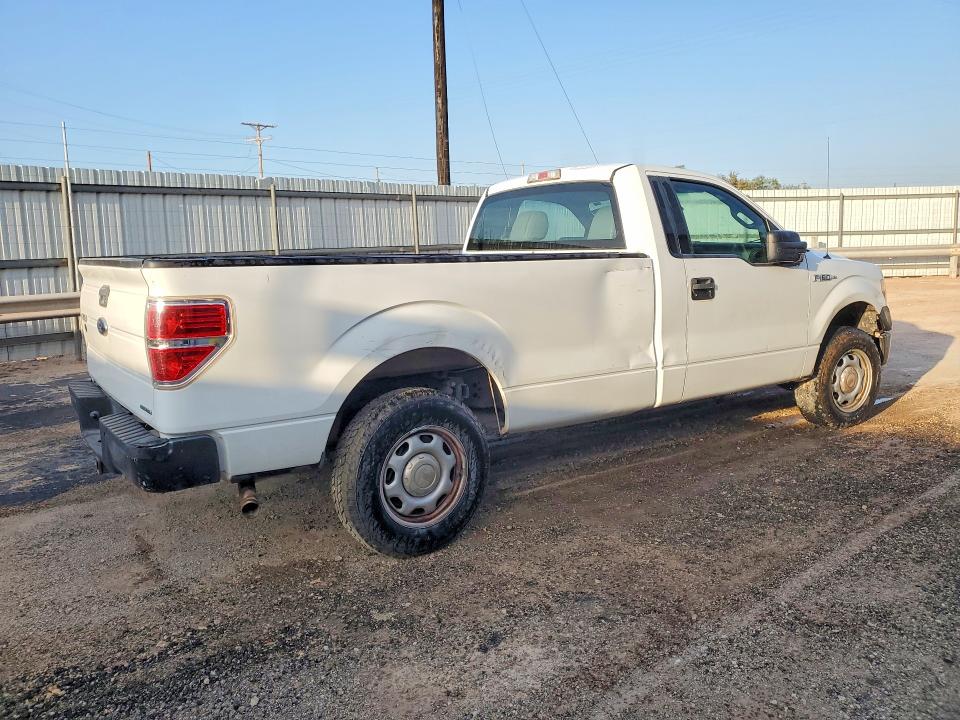 Photo 3 from auction – 2013 FORD F150 with VIN 1FTMF1CM2DKF90992