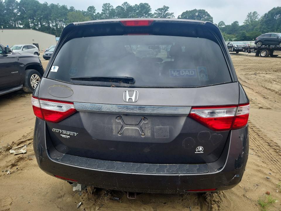 Photo 6 from auction – 2012 HONDA ODYSSEY with VIN 5FNRL5H61CB112784