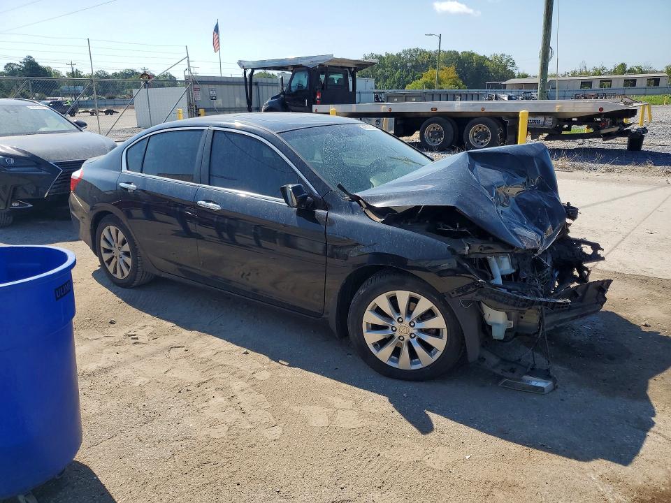 Photo 4 from auction – 2013 HONDA ACCORD with VIN 1HGCR2F88DA073629