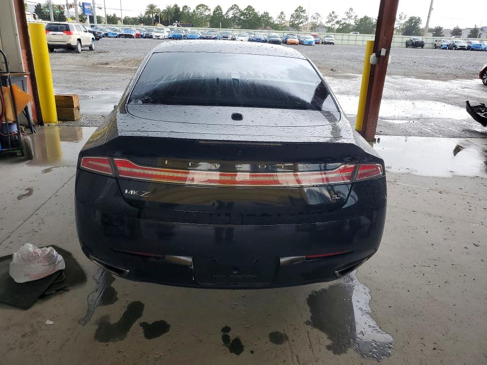 Photo 6 from auction – 2013 LINCOLN MKZ with VIN 3LN6L2GKXDR818664