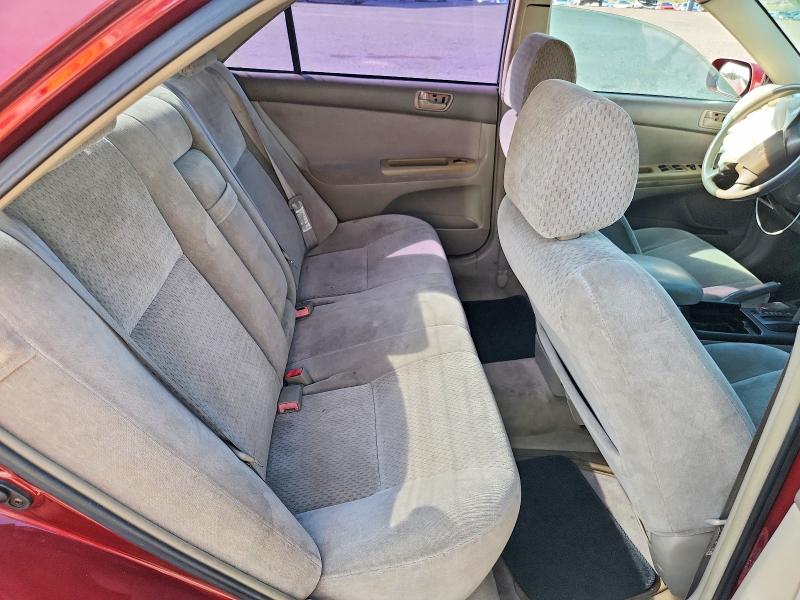 Photo 10 from auction – 2002 TOYOTA CAMRY with VIN 4T1BF32KX2U032209