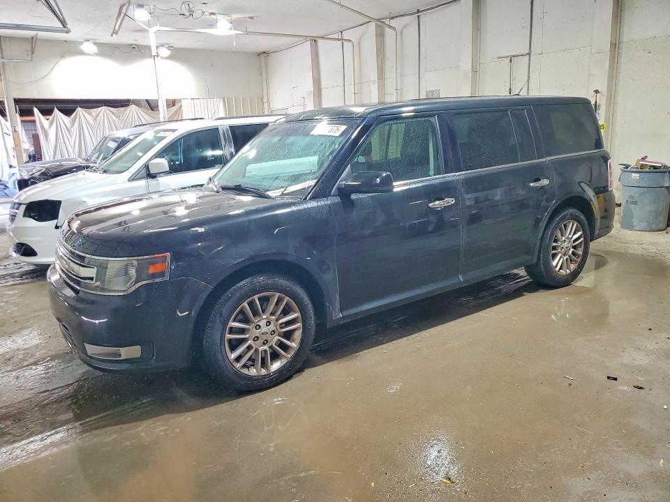 FORD FLEX 2015 with VIN 2FMGK5C83FBA02304 - Photo from auction