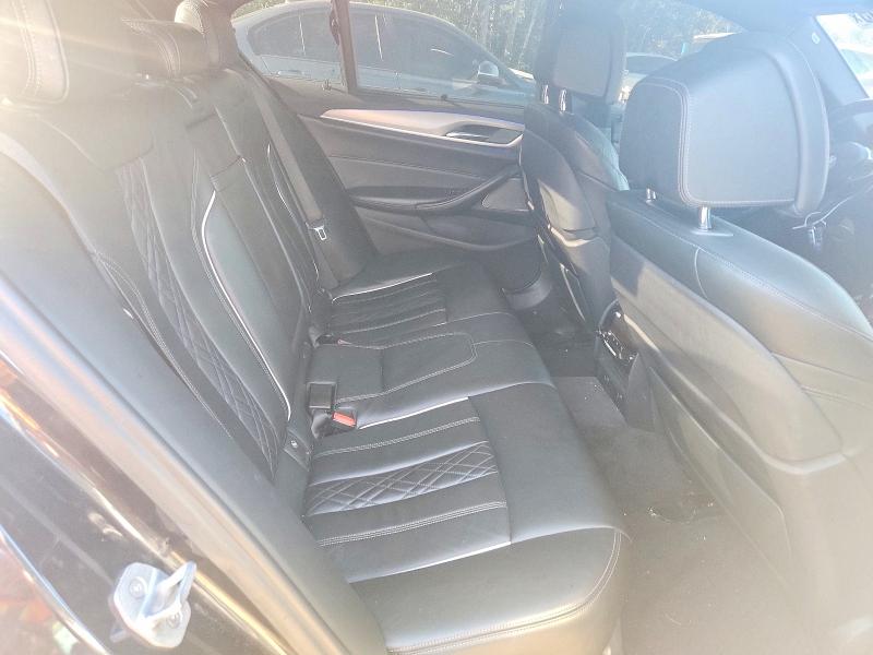 Photo 11 from auction – 2018 BMW 540 with VIN WBAJE7C52JWC55527