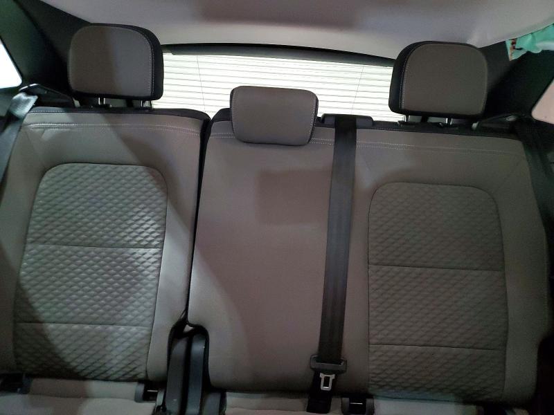 Photo 10 from auction – 2022 FORD ESCAPE with VIN 1FMCU9G6XNUB43890