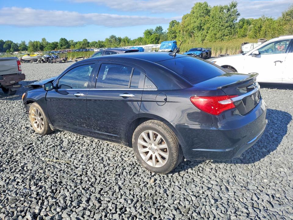 Photo 2 from auction – 2013 CHRYSLER 200 with VIN 1C3CCBCG4DN508719