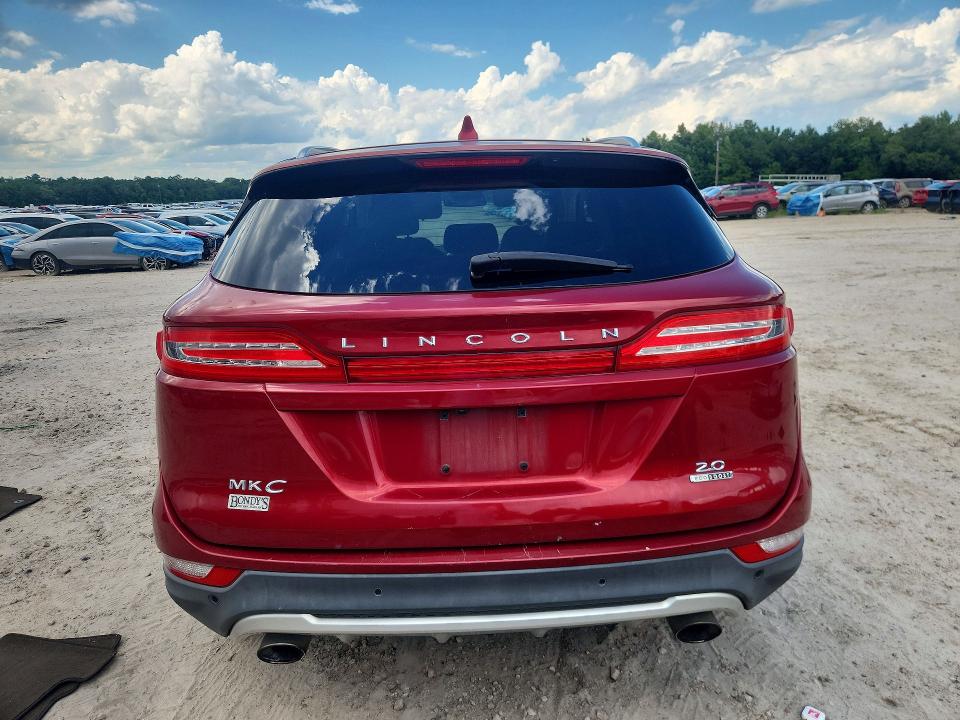 Photo 6 from auction – 2015 LINCOLN MKC with VIN 5LMCJ1A9XFUJ18239