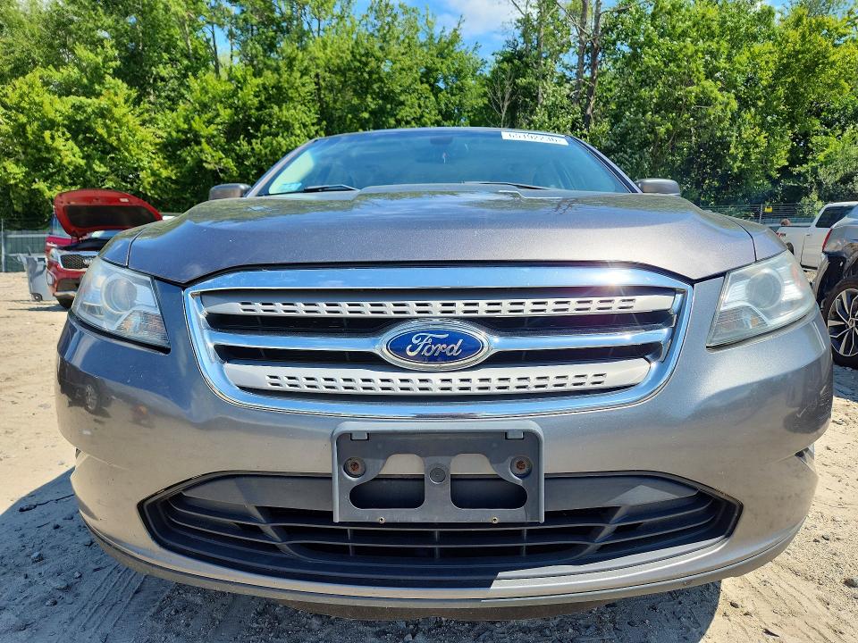 Photo 5 from auction – 2011 FORD TAURUS with VIN 1FAHP2HW7BG172125