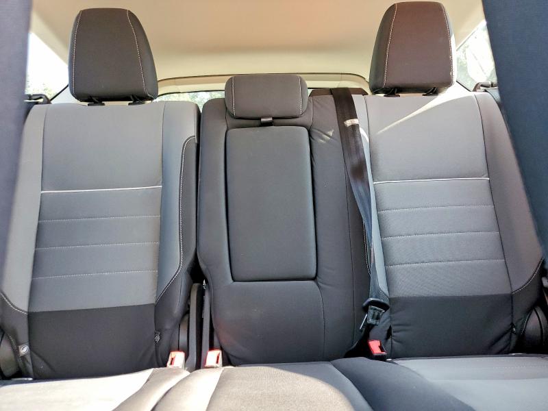 Foto 10 de la subasta – 2015 FORD ESCAPE con VIN 1FMCU9G98FUA44920