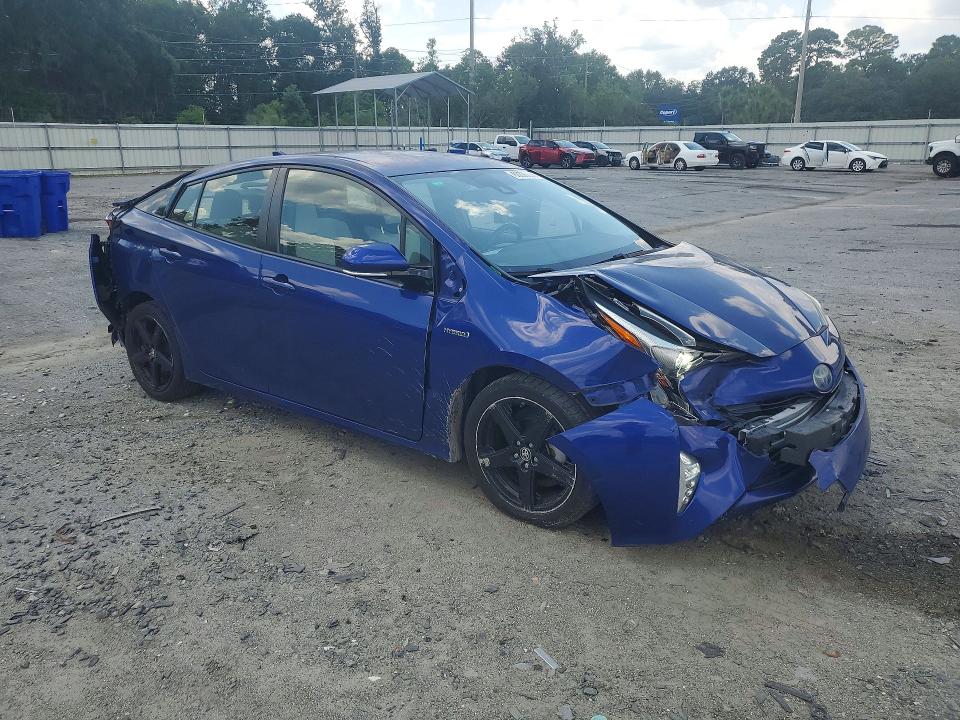 Photo 4 from auction – 2016 TOYOTA PRIUS with VIN JTDKARFU9G3519481